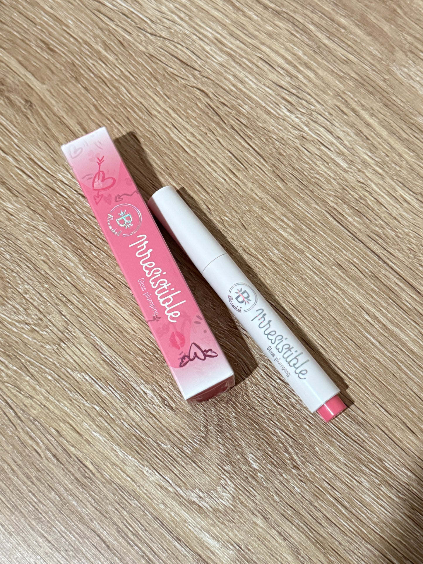 Irresistible Click Gloss Bloomshell