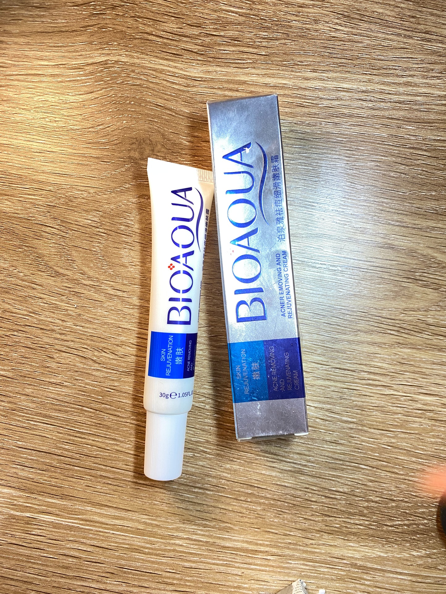 Crema Anti-Acné y antigrasa Bioaqua