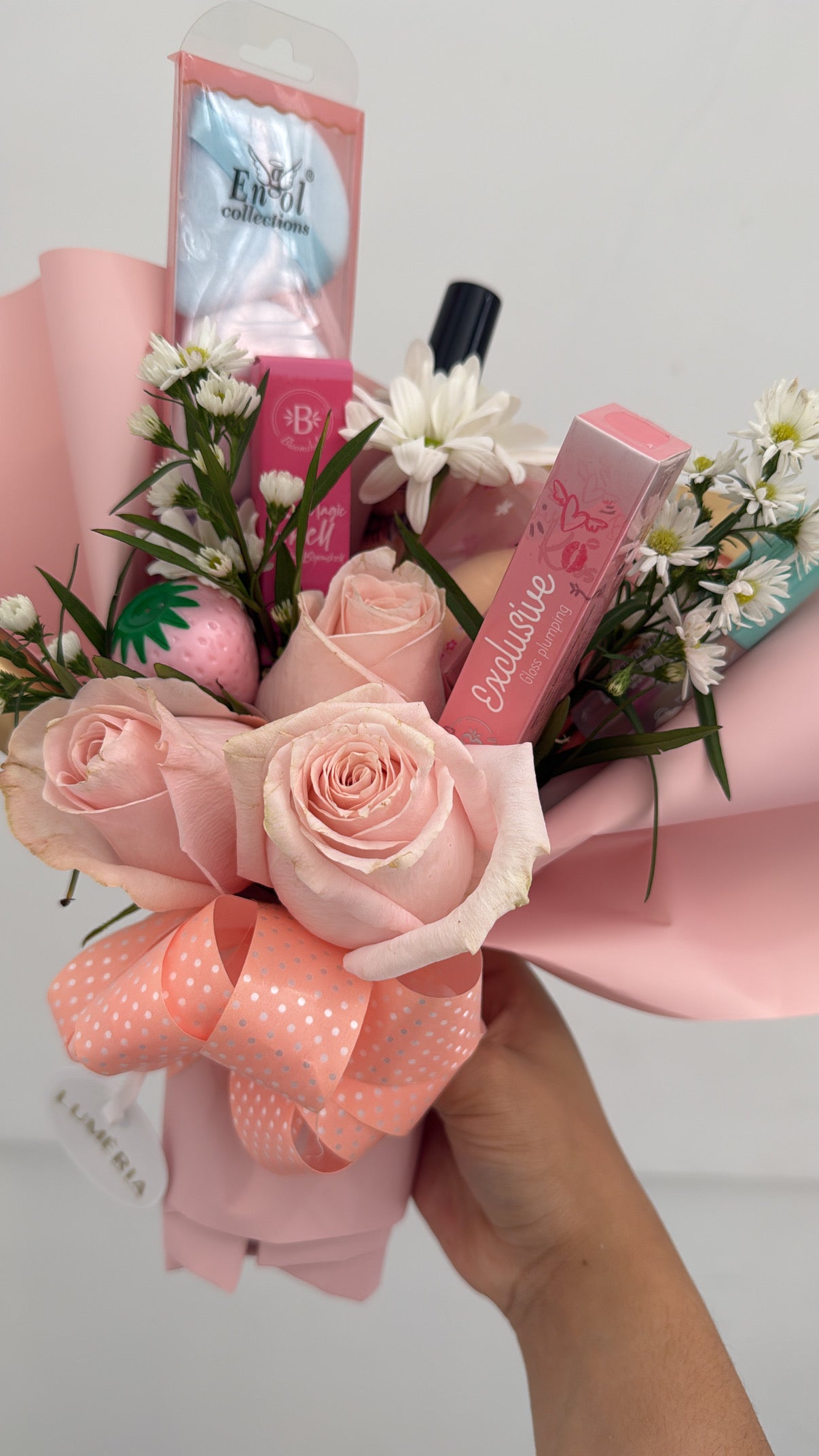 Ramo de maquillaje Rosas naturales | PEQUEÑO