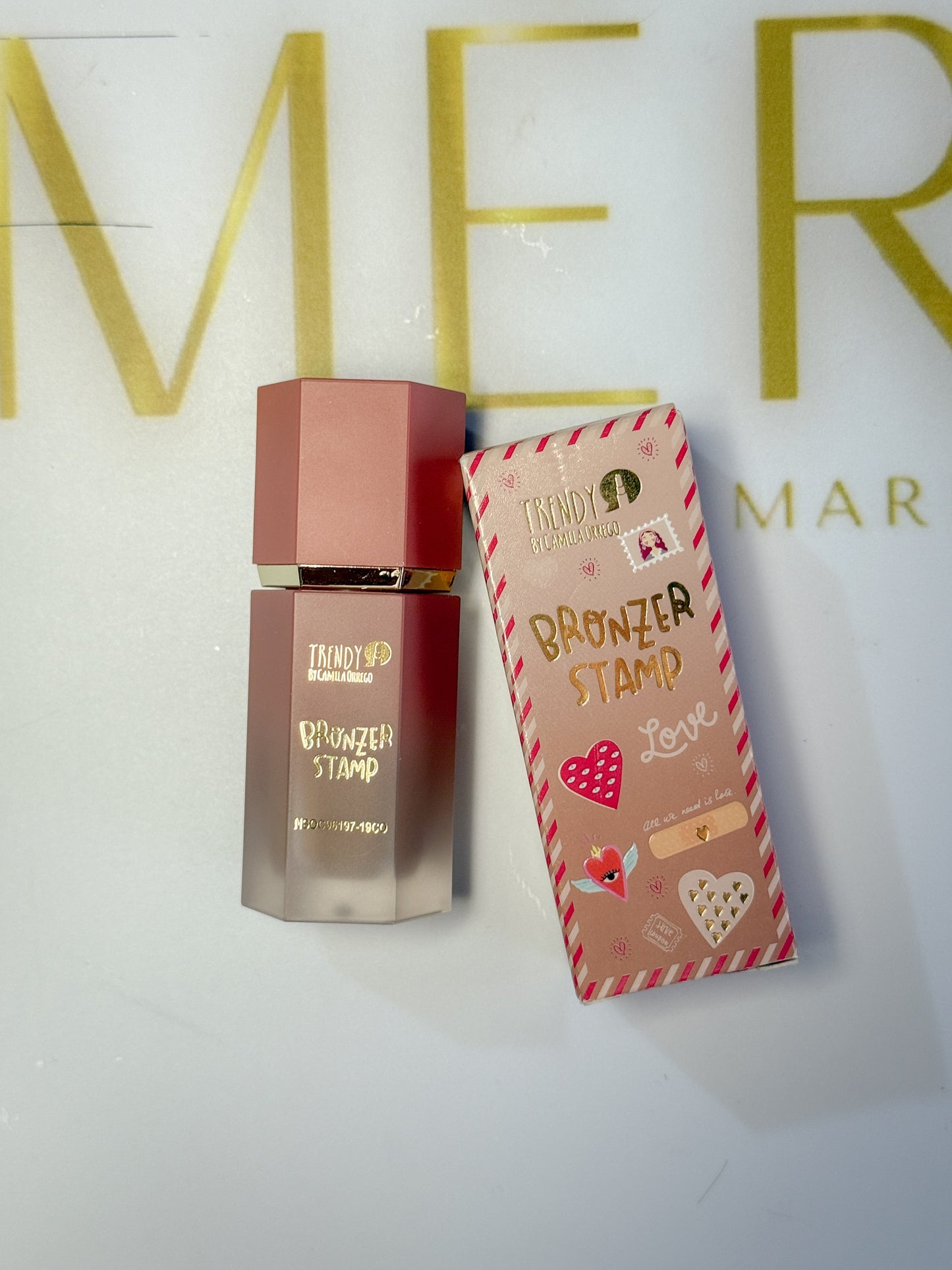 Bronzer Stamp Trendy