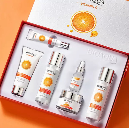 Kit de skincare a base de Vitamina C Bioaqua