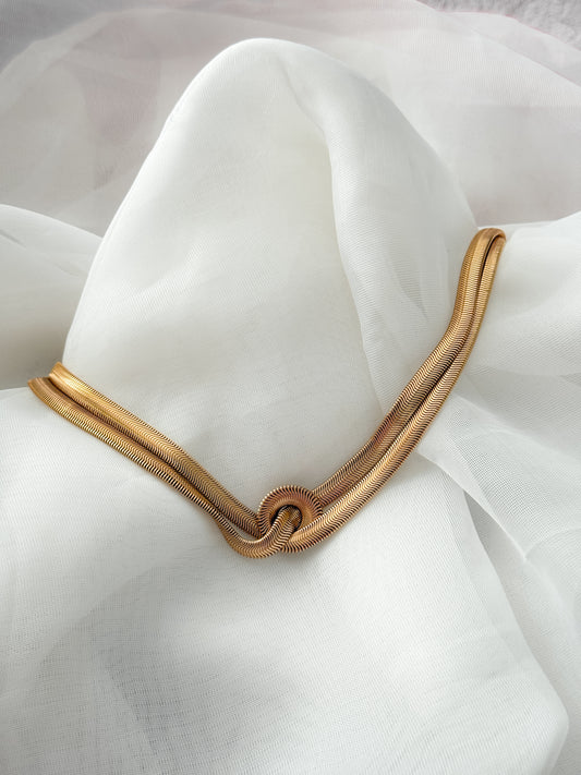 Cadena Nudo - Serpiente Dorada