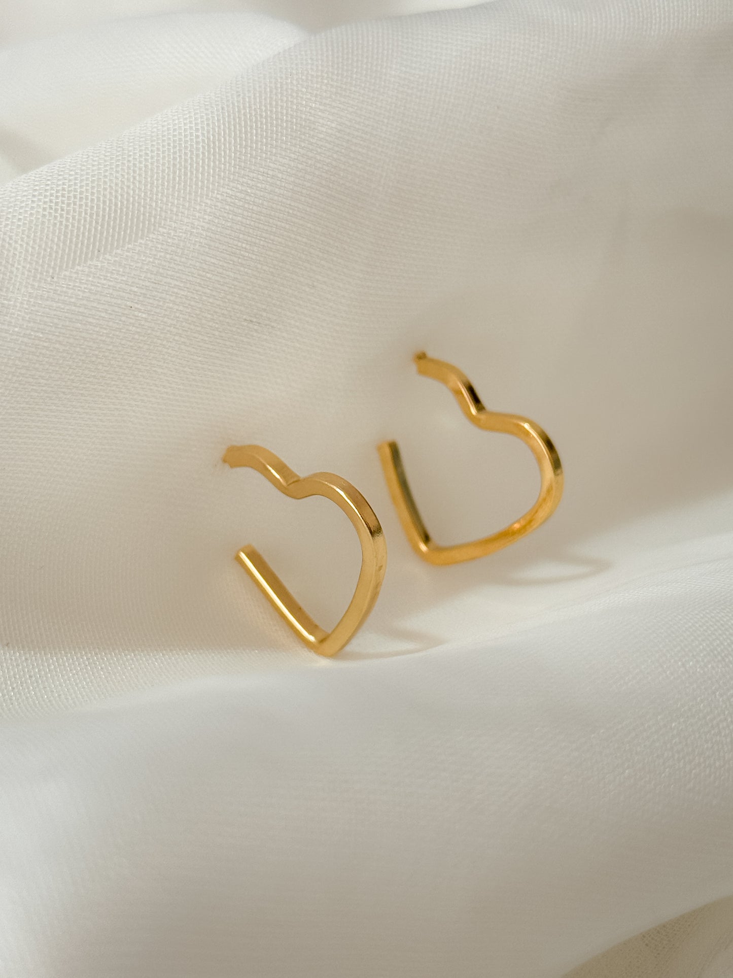 Aretes Corazón Dorado