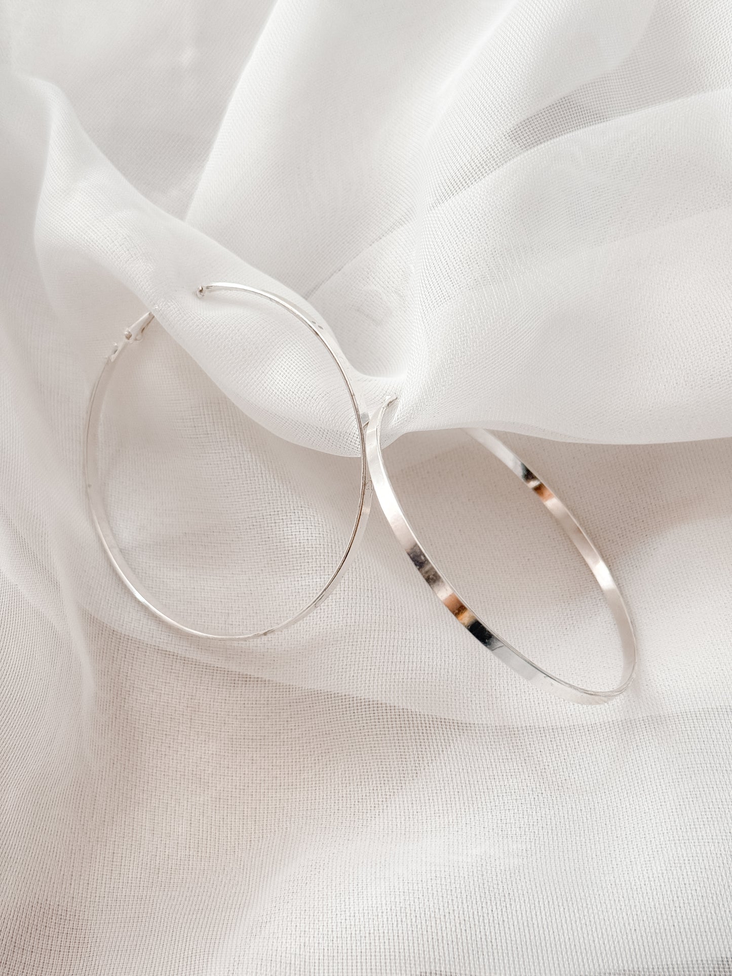 Candongas Plateadas Grandes